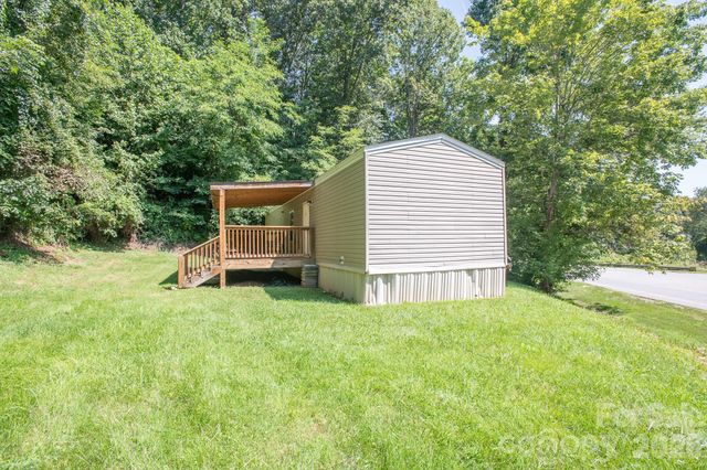 1066 Pisgah Drive, Canton, NC 28716