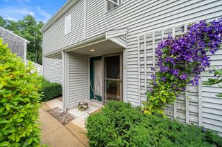 4 Barberry Mew 4, Sandwich, MA 02563