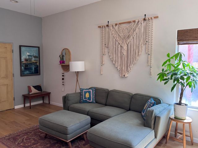 6755 Camino Carlita, Santa Fe, NM 87507