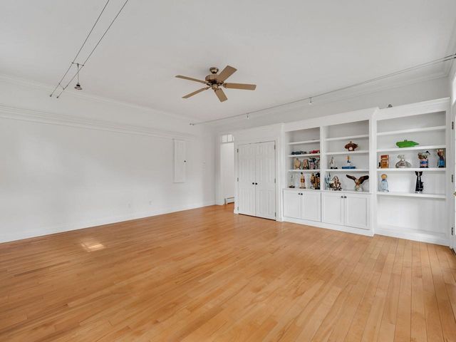 206 Hawley Road, Shelburne, VT 05482