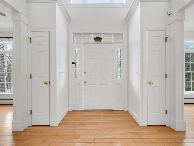 206 Hawley Road, Shelburne, VT 05482