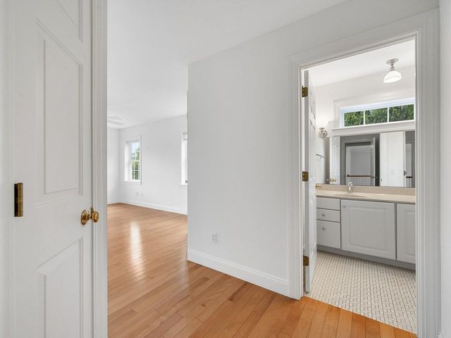 206 Hawley Road, Shelburne, VT 05482