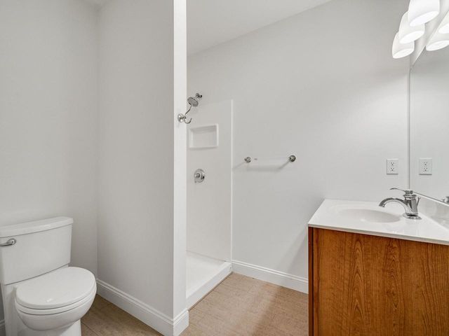 206 Hawley Road, Shelburne, VT 05482