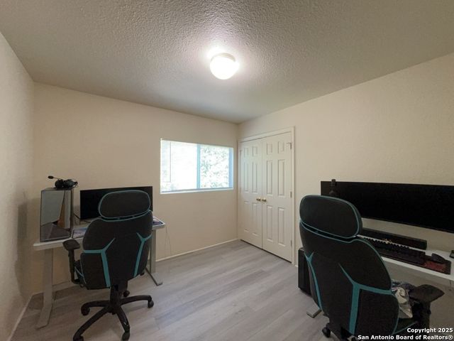 3853 MAVERICK CREEK RD, San Antonio, TX 78247