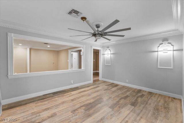 2211 EDGEWOOD Avenue, Las Vegas, NV 89102