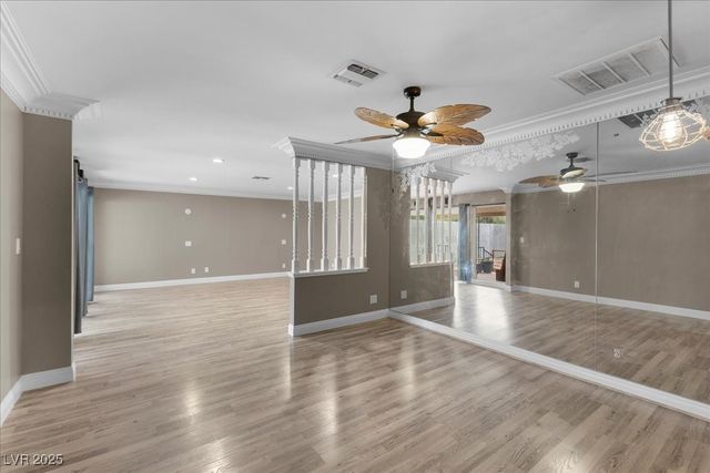 2211 EDGEWOOD Avenue, Las Vegas, NV 89102