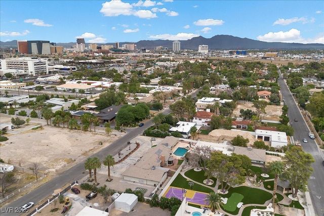 2211 EDGEWOOD Avenue, Las Vegas, NV 89102