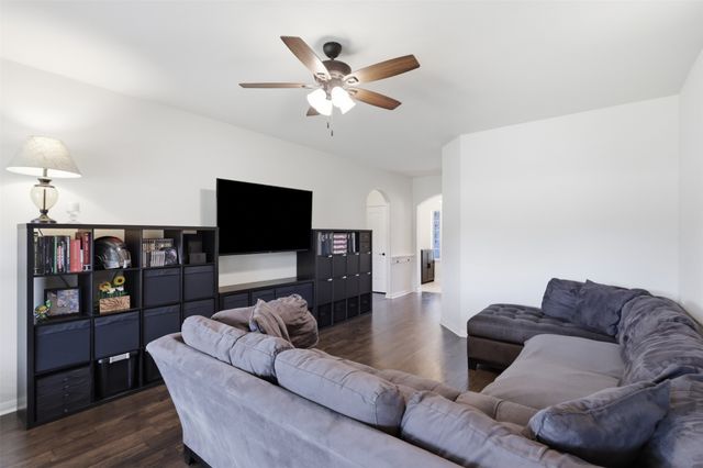 413 Water Oak, Denton, TX 76209