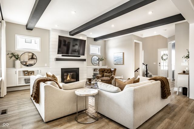 14305 Marsdale Place, Carmel, IN 46074