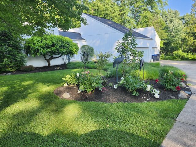 301 STUART Way, Erie, PA 16509