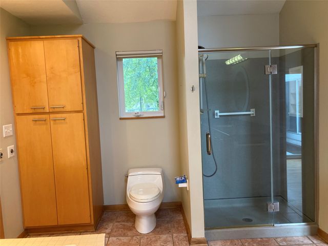 301 STUART Way, Erie, PA 16509