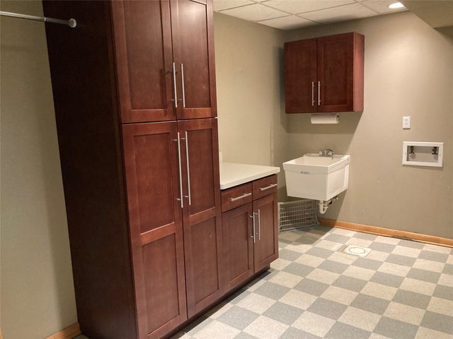 301 STUART Way, Erie, PA 16509