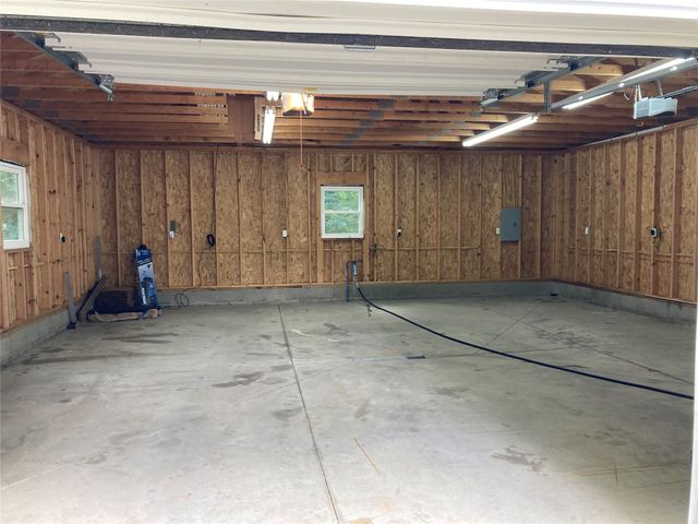 301 STUART Way, Erie, PA 16509