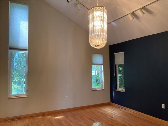 301 STUART Way, Erie, PA 16509