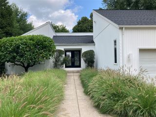 301 STUART Way, Erie, PA 16509