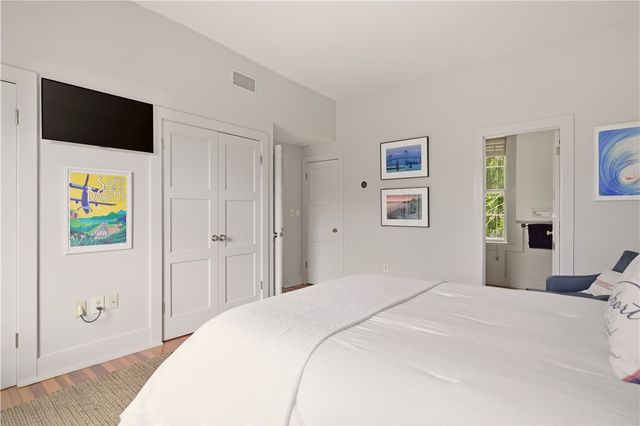 364 Bellevue Avenue, Newport, RI 02840