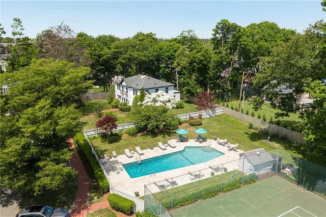 364 Bellevue Avenue, Newport, RI 02840