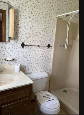 637 Sheehy Rd, Mc Ewen, TN 37101