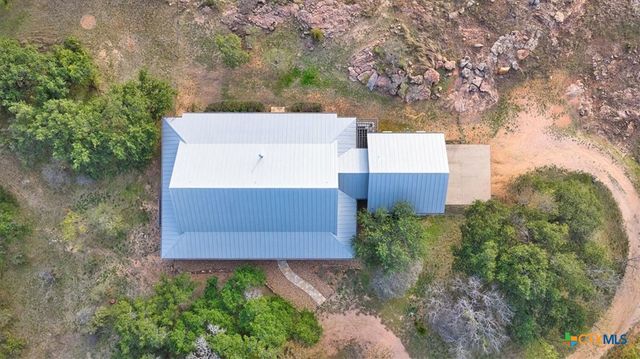 1250 Rocky Hollow Drive, Burnet, TX 78611