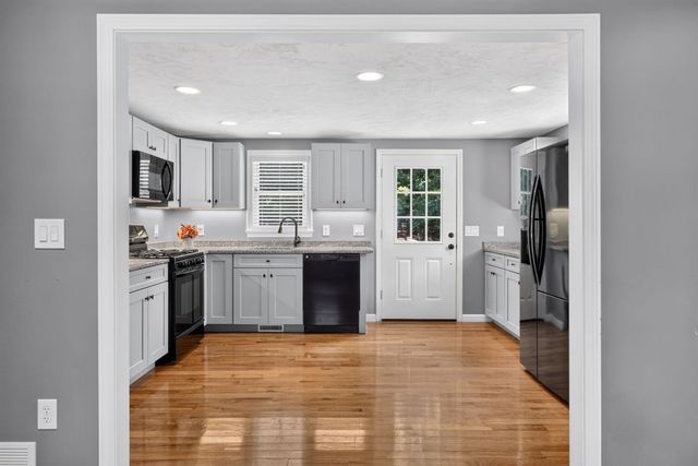 52 Willimantic Drive, Barnstable, MA 02648