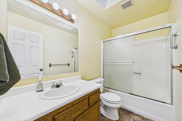 1747 Meadowlark Court, Fortuna, CA 95540