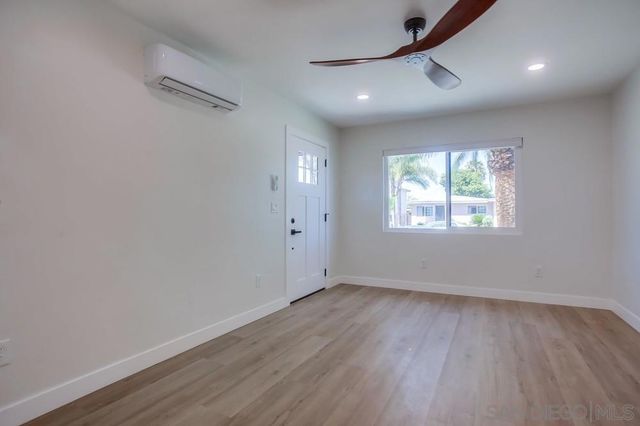 3521 3523 Luna Ave, San Diego, CA 92117