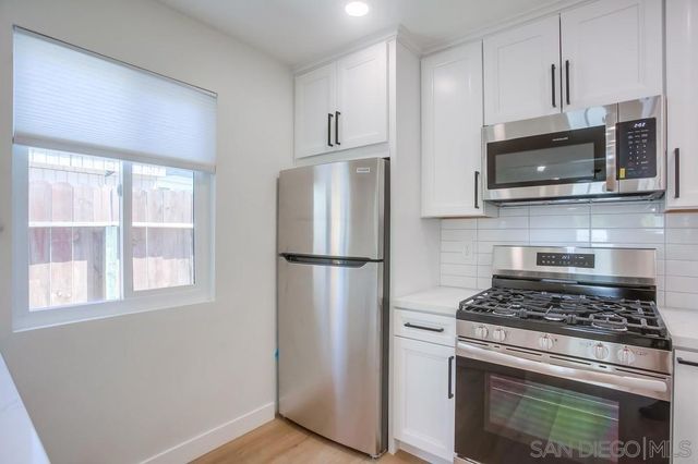 3521 3523 Luna Ave, San Diego, CA 92117
