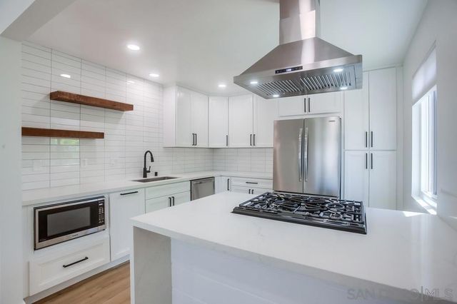 3521 3523 Luna Ave, San Diego, CA 92117