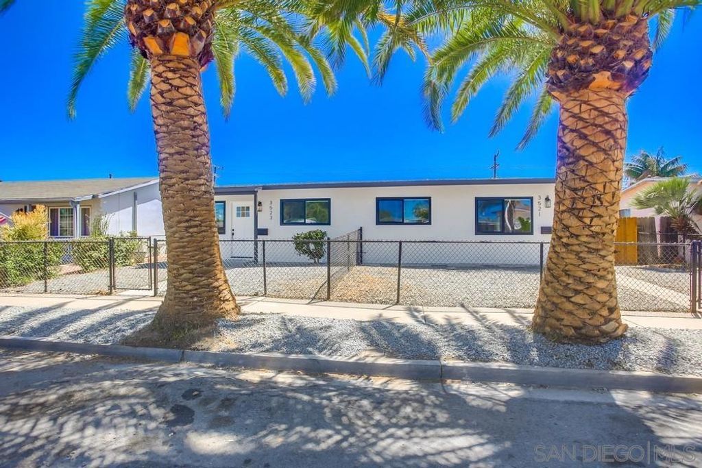 3521 3523 Luna Ave, San Diego, CA 92117