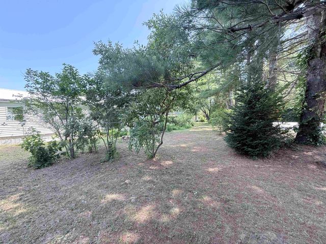 11 Willow Street, Exeter, NH 03883