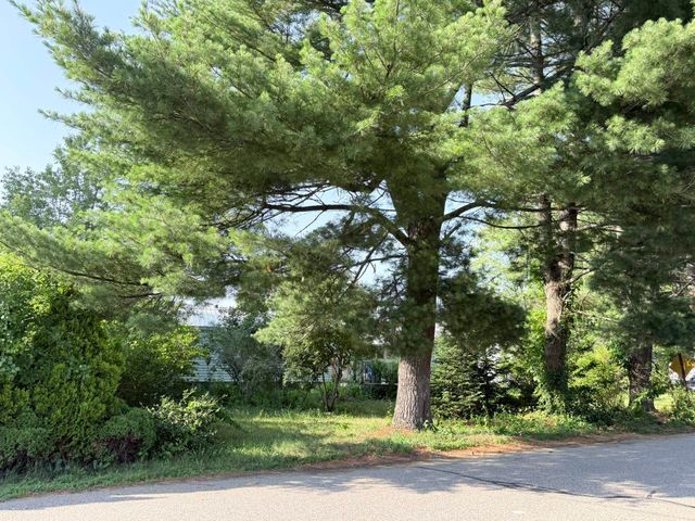 11 Willow Street, Exeter, NH 03883