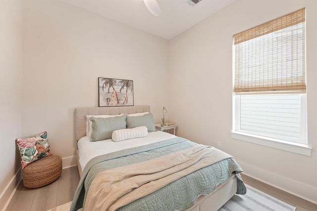 4046 Miramar Court, Galveston, TX 77554