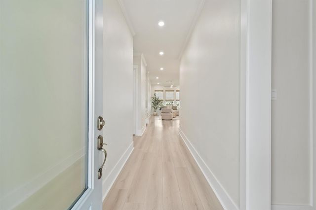 4046 Miramar Court, Galveston, TX 77554