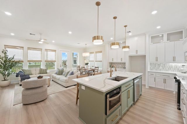 4046 Miramar Court, Galveston, TX 77554