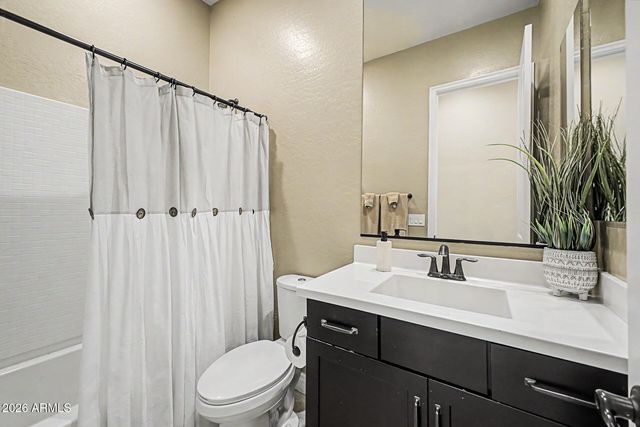 9754 E Thatcher Avenue, Mesa, AZ 85212