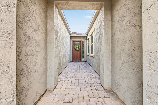 9754 E Thatcher Avenue, Mesa, AZ 85212