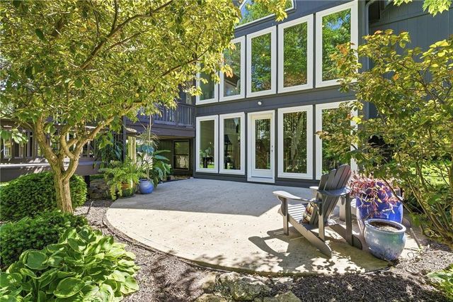 15706 S WIDMER Street, Olathe, KS 66062