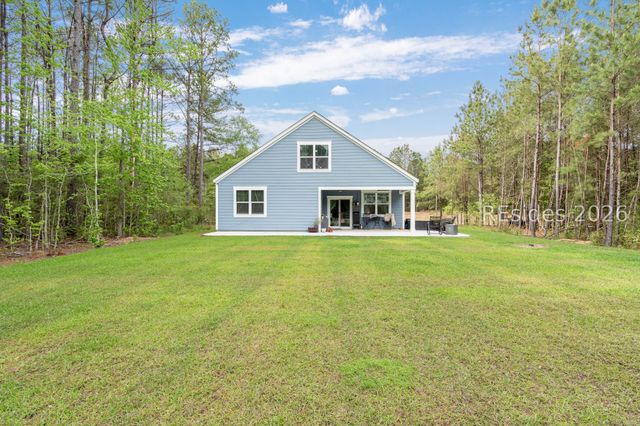 852 Settings Dr E, Yemassee, SC 29945