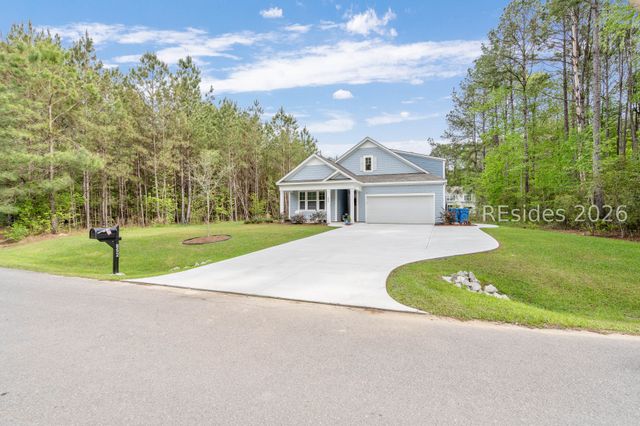 852 Settings Dr E, Yemassee, SC 29945