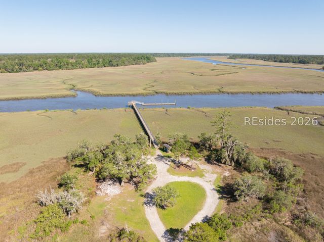 852 Settings Dr E, Yemassee, SC 29945