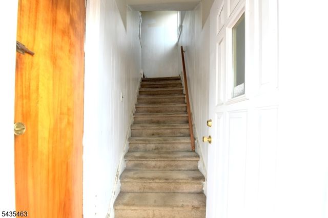 110 W 16Th St, Linden City, NJ 07036