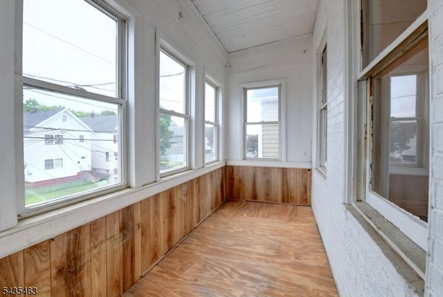 110 W 16Th St, Linden City, NJ 07036
