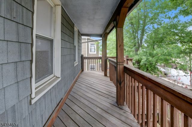110 W 16Th St, Linden City, NJ 07036