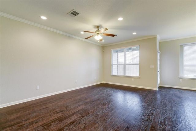 13400 Briarwick DR 903, Austin, TX 78729