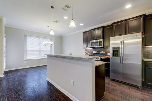 13400 Briarwick DR 903, Austin, TX 78729