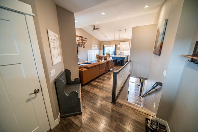 695 Marcus Pl NE, Byron, MN 55920