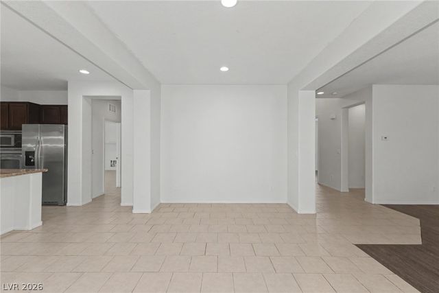 6637 Cliff Shore Court, North Las Vegas, NV 89084