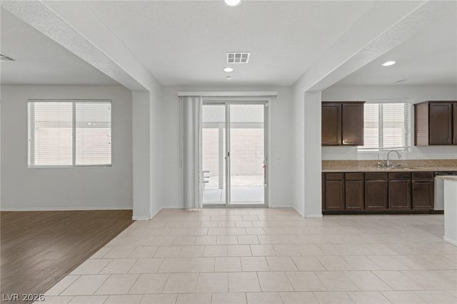 6637 Cliff Shore Court, North Las Vegas, NV 89084