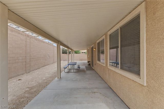 6637 Cliff Shore Court, North Las Vegas, NV 89084