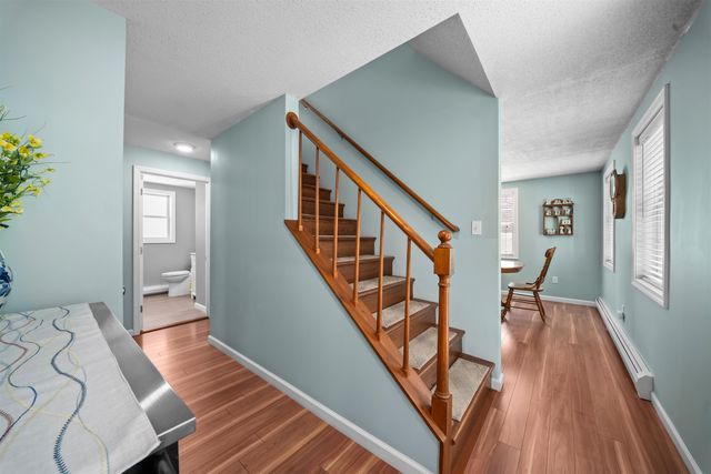 15 Earle Drive, Lee, NH 03861